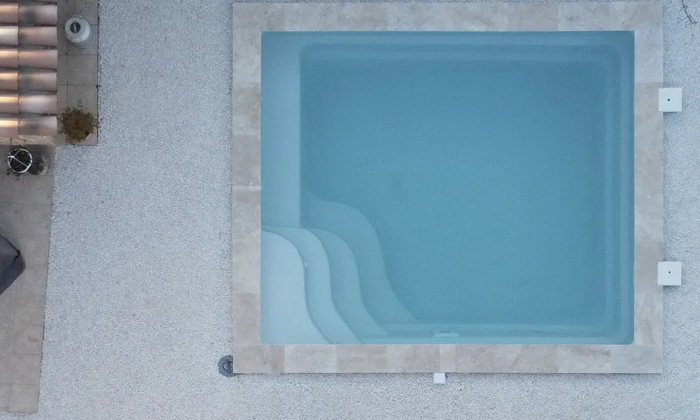 Piscine unique