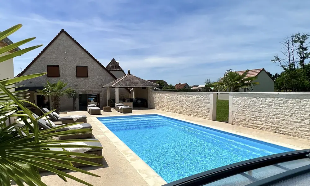 Piscine wide